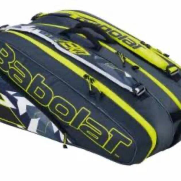 Babolat Aero Tennis Bag. 3 zipper Bag