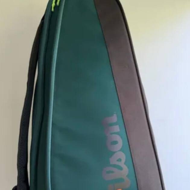 Wilson Blade V9 2 Zipper Tennis Bag