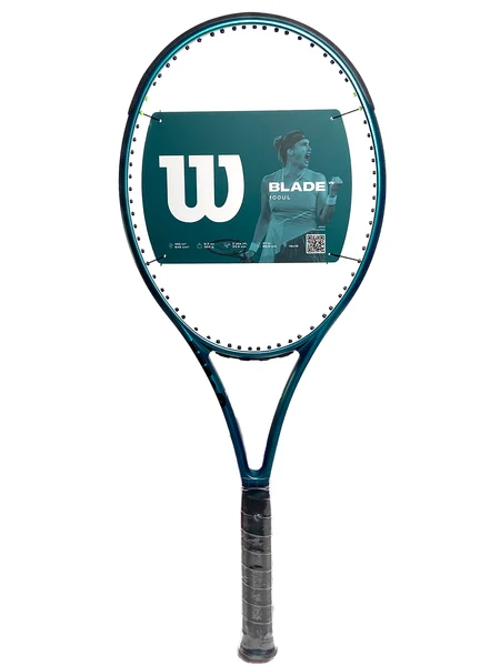 Wilson Blade 100UL V9 Tennis Racket